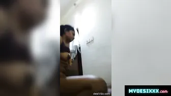 Indian Slim Girlfriend Aliya Riding Lover Dick